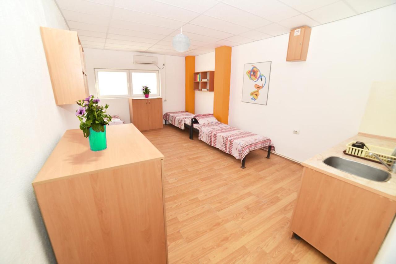 Hiljadnikov Apartments Štip エクステリア 写真