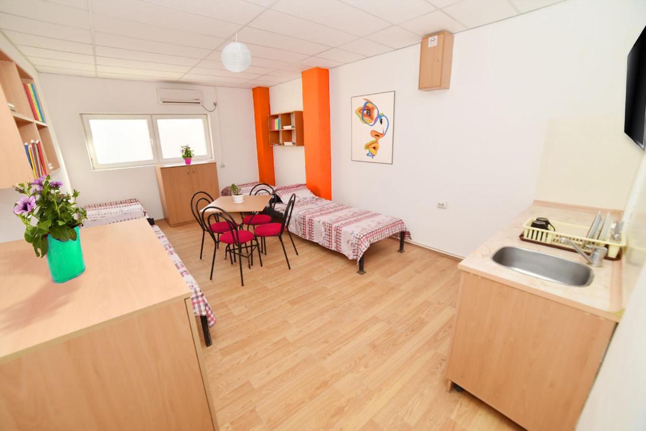 Hiljadnikov Apartments Štip エクステリア 写真